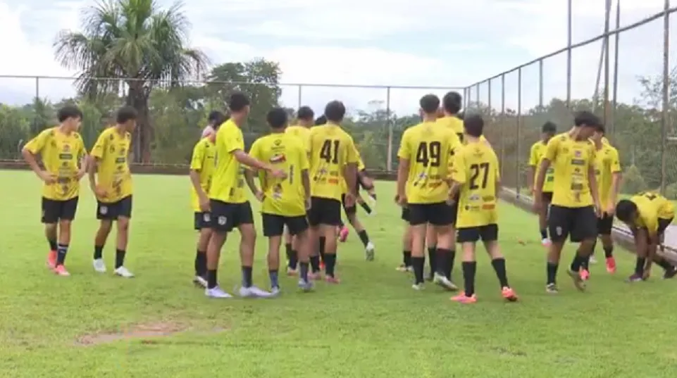 Santa Cruz-AC Sub-15 em Porto Velho, chegada Copa do Brasil Sub-15