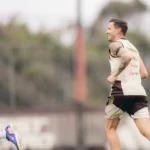 Jogadores do Flamengo em treino, Saúl e Cebolinha de volta, Alex Sandro se recuperando