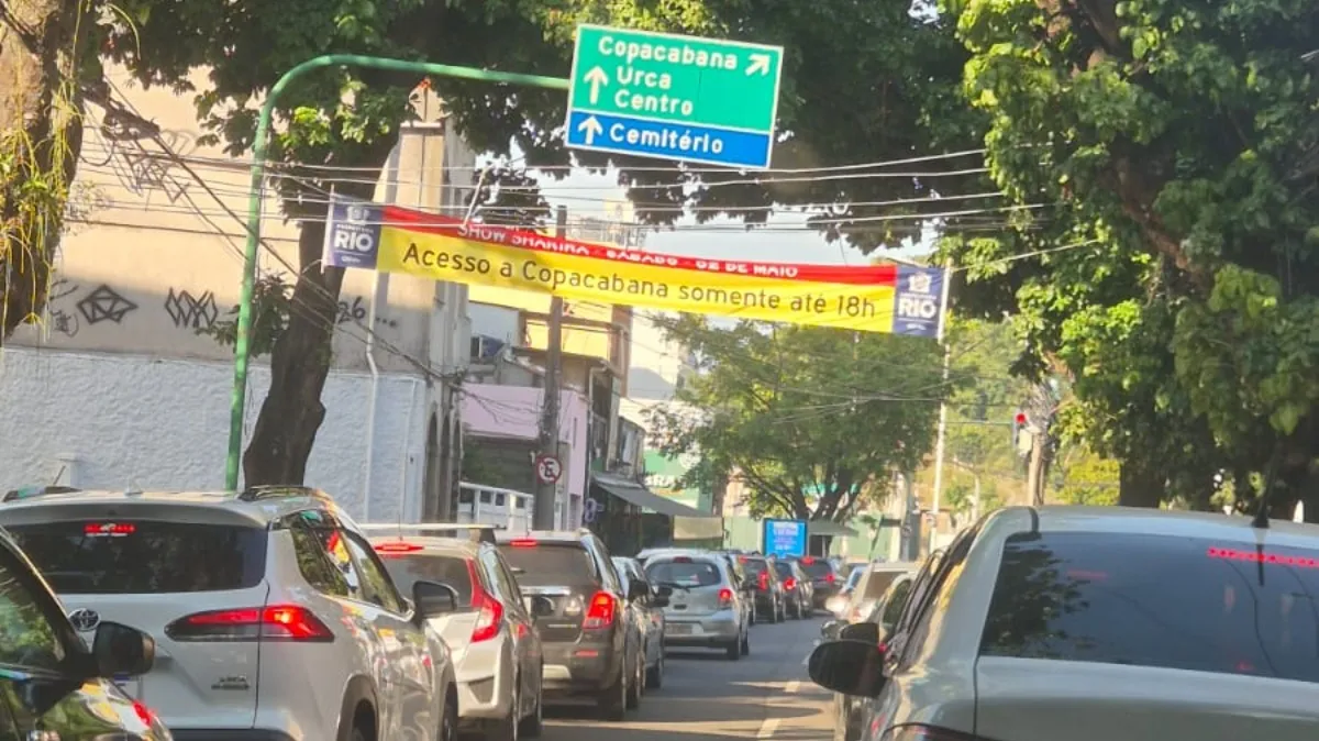 Show de Shakira em Copacabana, palco maior que de Madonna e Lady Gaga