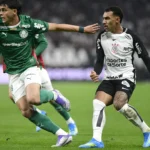 Sosa, jogador do Palmeiras, em campo após empate no clássico contra o Corinthians