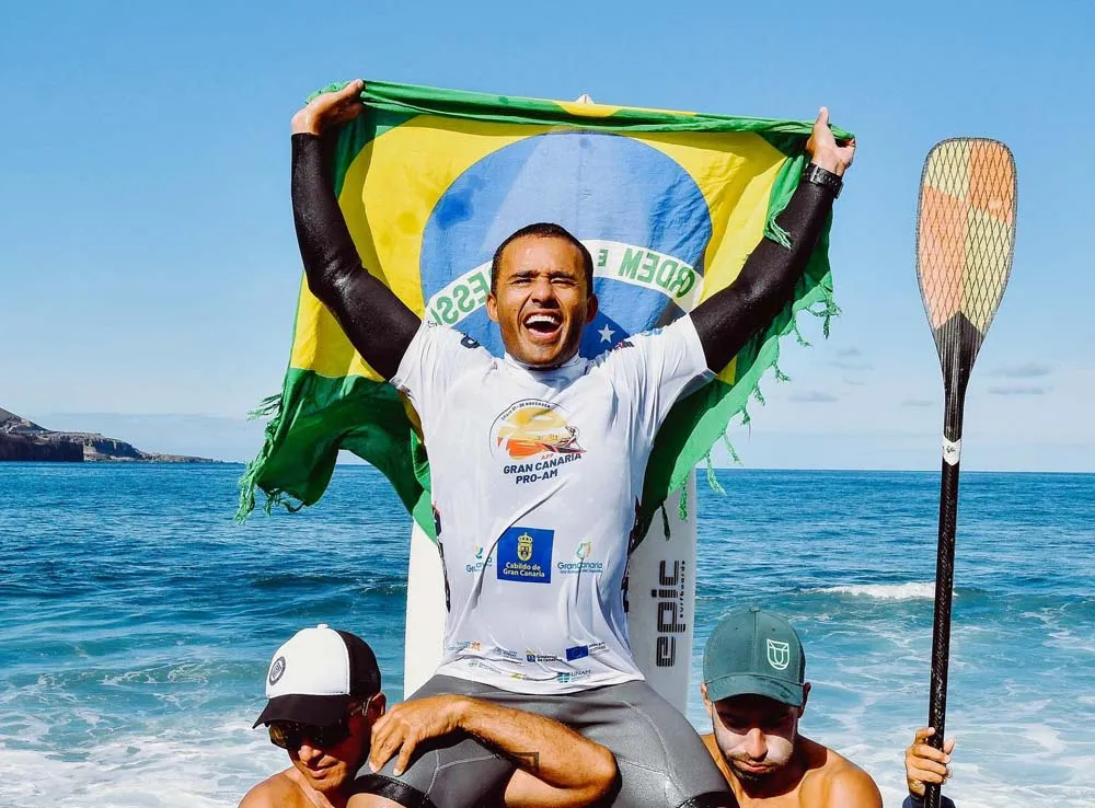 Atletas brasileiros de surfe no Pan-Americano