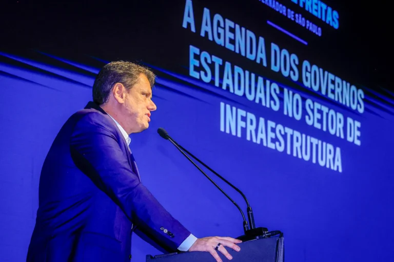 Edifício do governo de São Paulo e projetos de empréstimos