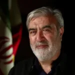 Imagem de um navio-tanque no Estreito de Ormuz, símbolo do controle iraniano.