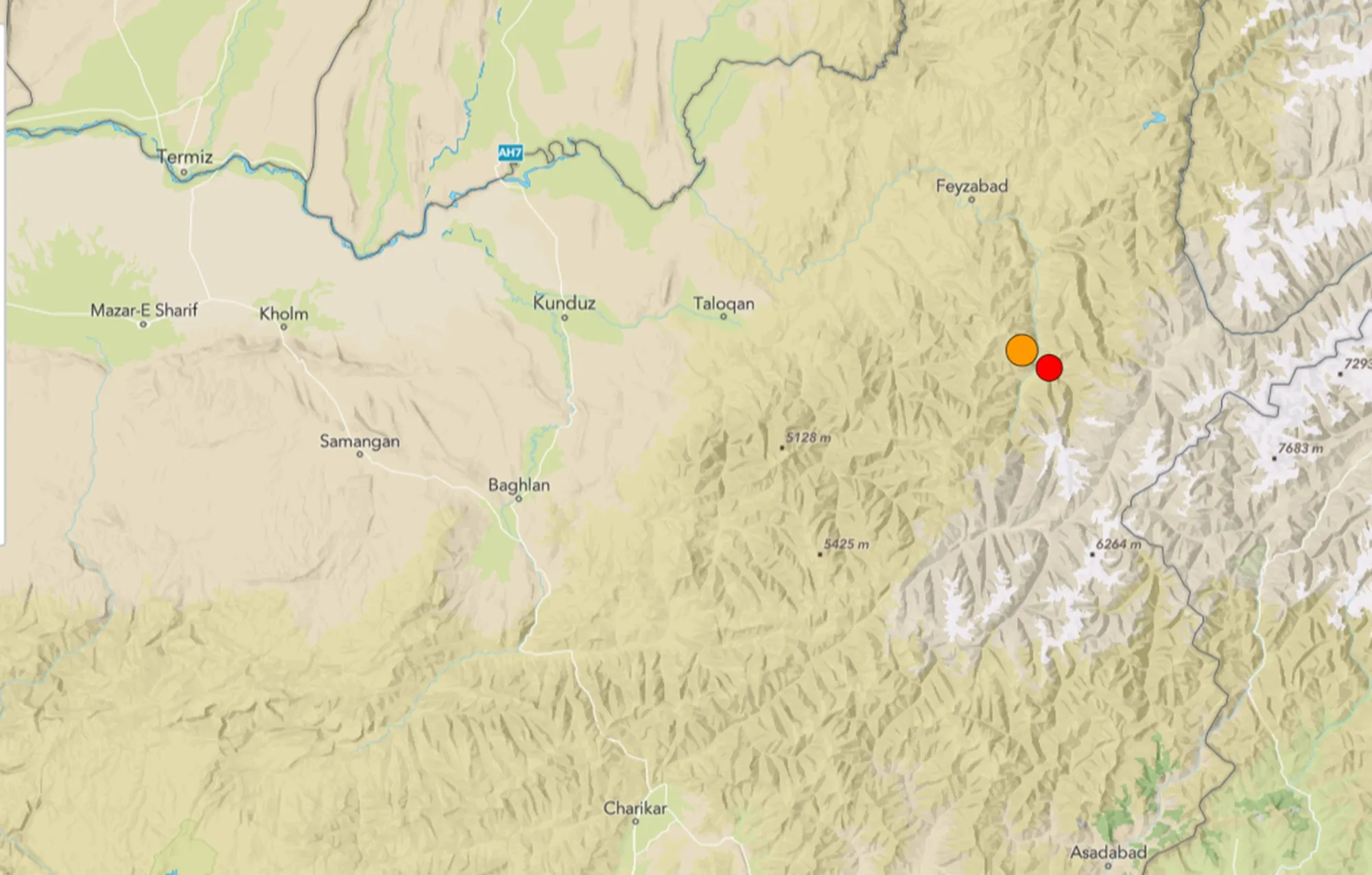 Terremoto no Afeganistão nas montanhas de Hindu Kush