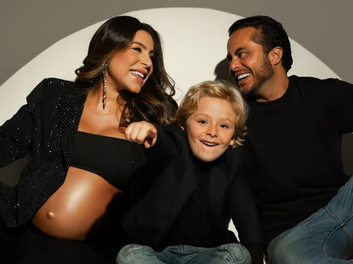 Família de Thammy Miranda com os filhos Bento e Vicente
