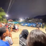 Viaturas da PM em São Pedro da Aldeia após tiroteio no Morro dos Milagres