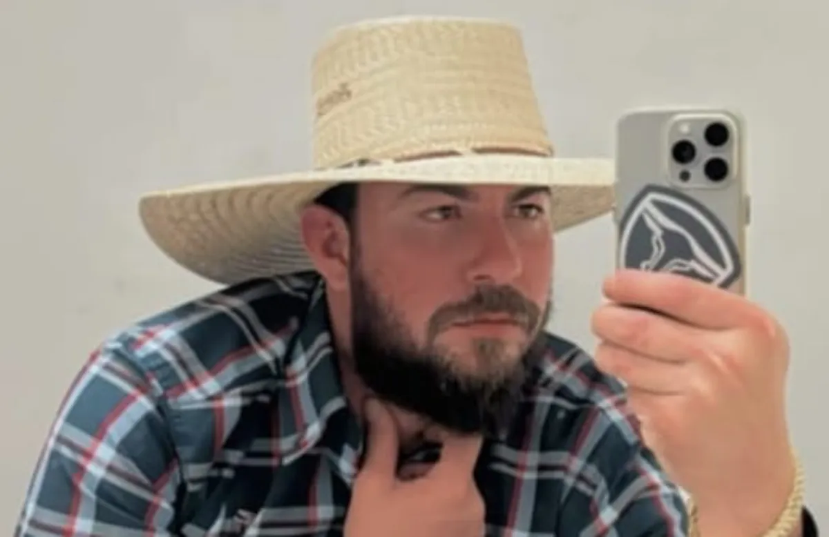 Imagem aérea da área de busca pelo trabalhador agrícola Lucas Matheus em Floresta, Paraná, com bambuzal e lagoa.