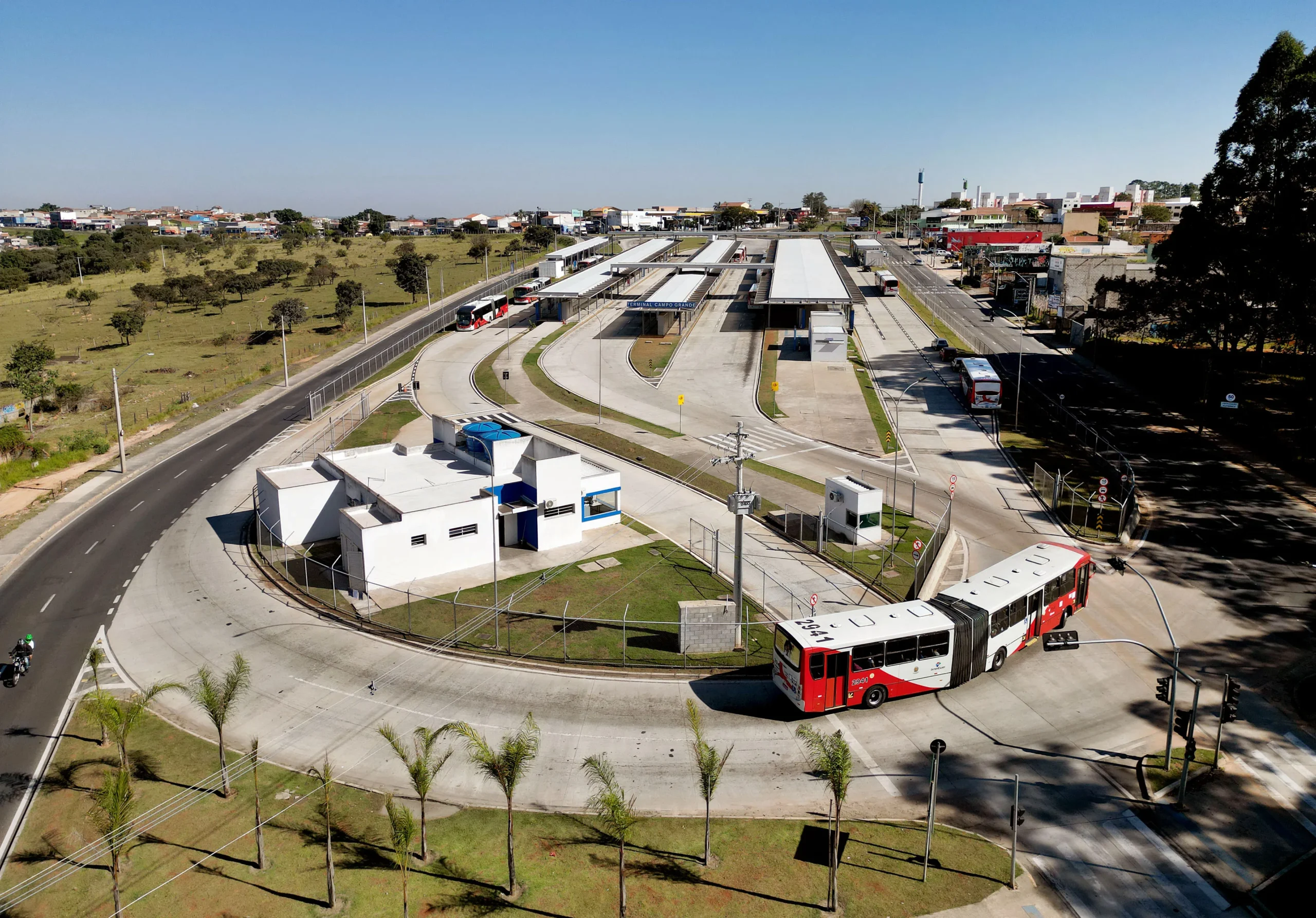 Ônibus transporte público Campinas contrato prorrogado
