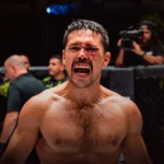 Lutador Fabrício Bakai ou Matheus Pantaneiro em ação no Fight do Milhão do Jungle Fight