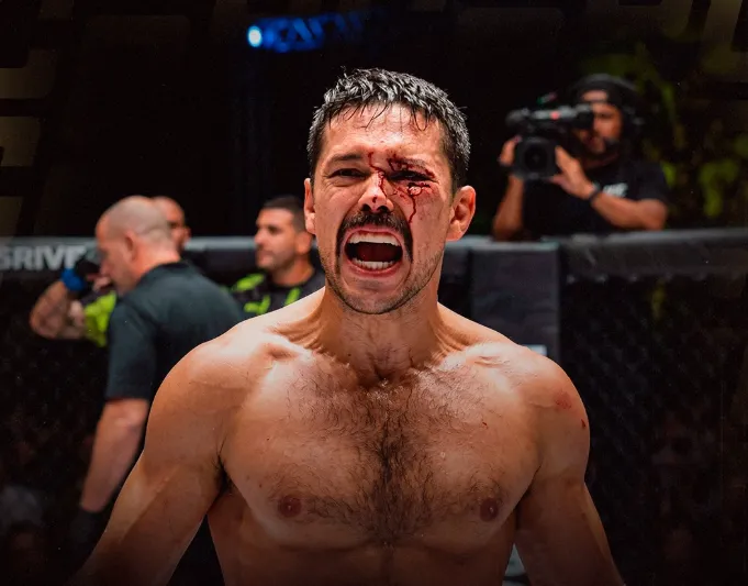 Lutador Fabrício Bakai ou Matheus Pantaneiro em ação no Fight do Milhão do Jungle Fight