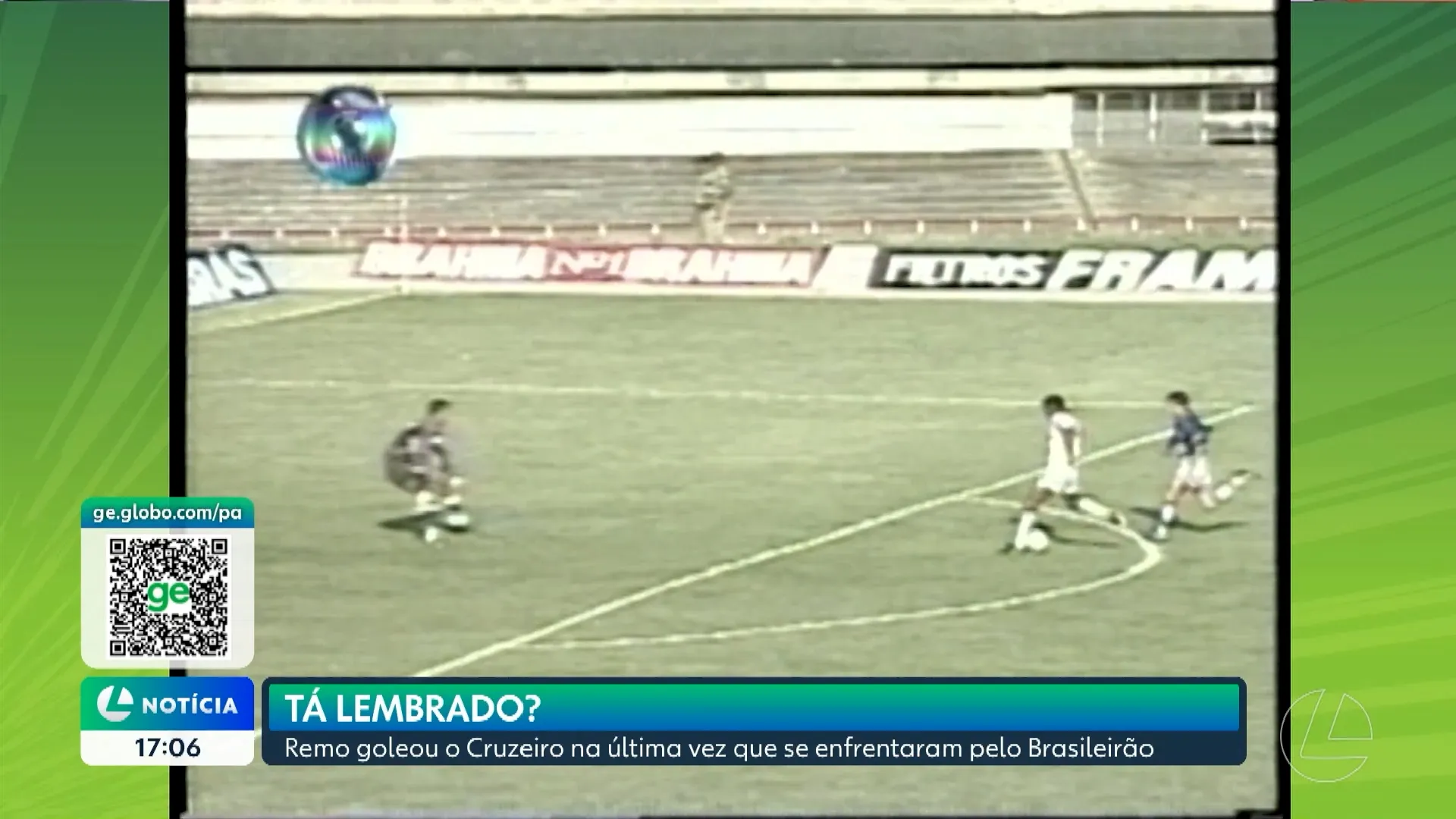 Dida, goleiro do Cruzeiro, em campo contra o Remo no Brasileirão de 1994
