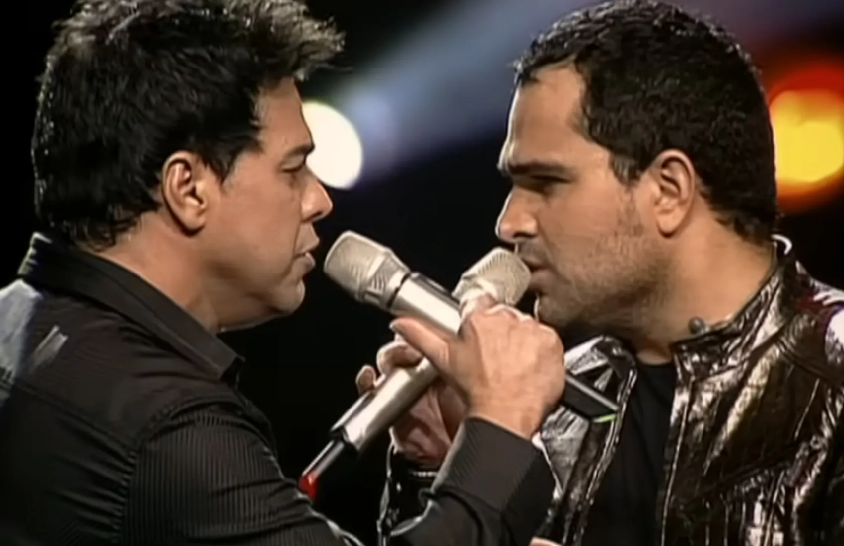 Zezé Di Camargo & Luciano cantando 'Fui Eu' em 2005