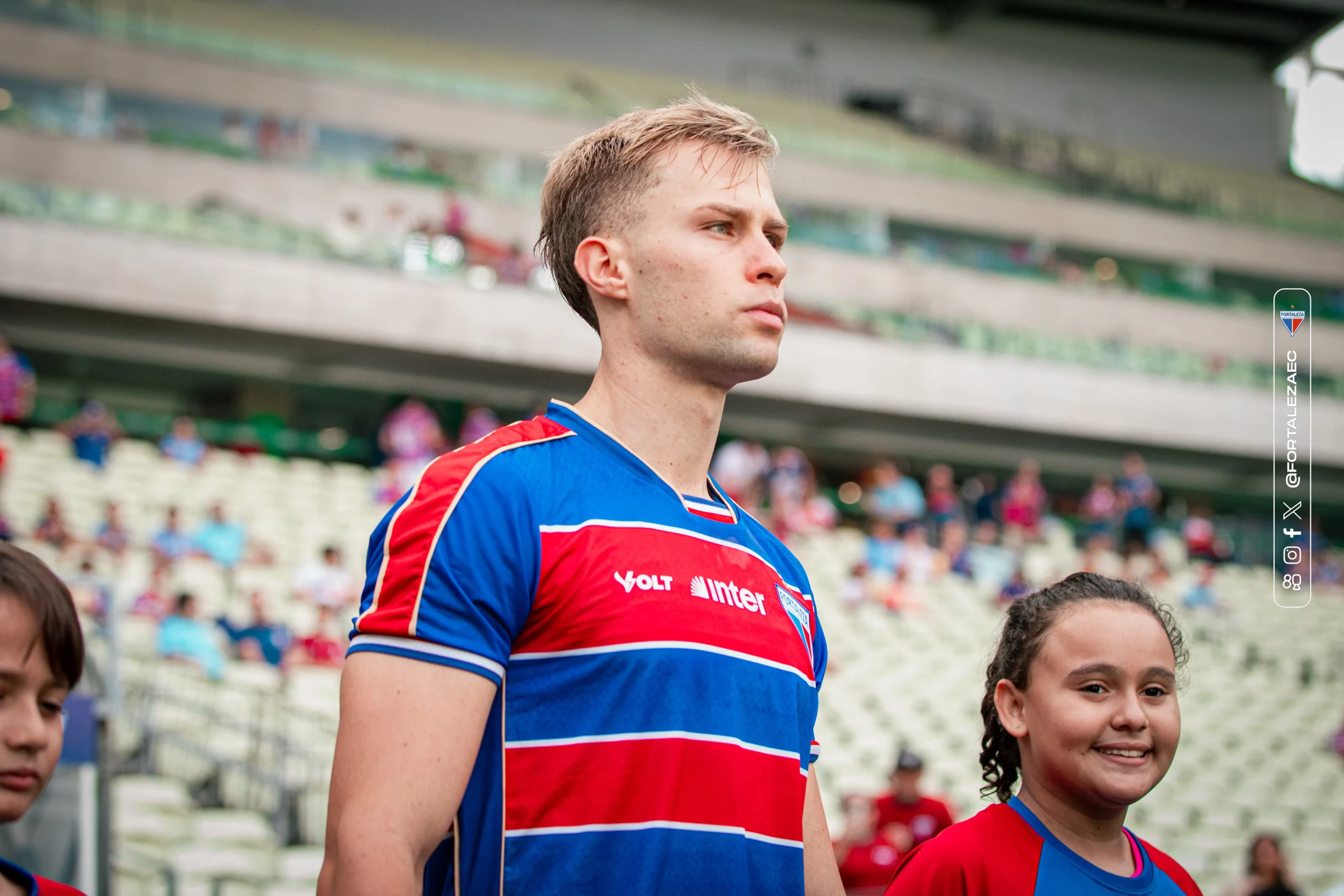 Ronald Fortaleza zagueiro em campo