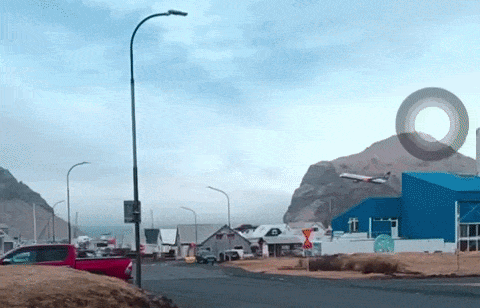 Piloto investigado por voo rasante de Boeing 757 na Islândia