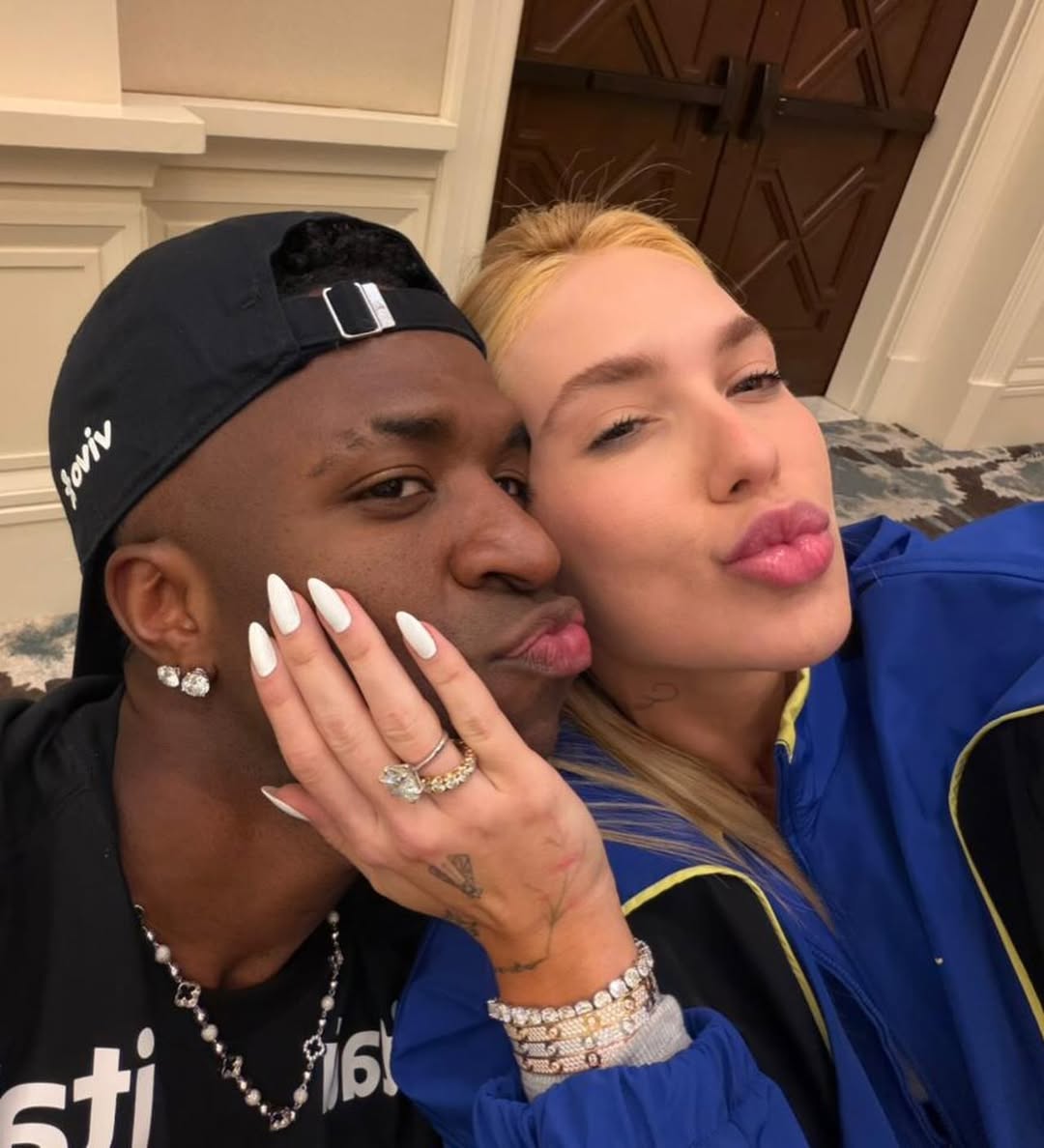 Vini Jr. e Virginia Fonseca em foto de aniversário