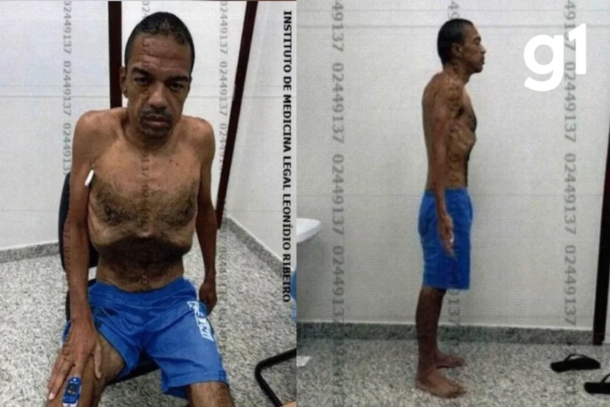 Martelo de juiz e documentos jurídicos