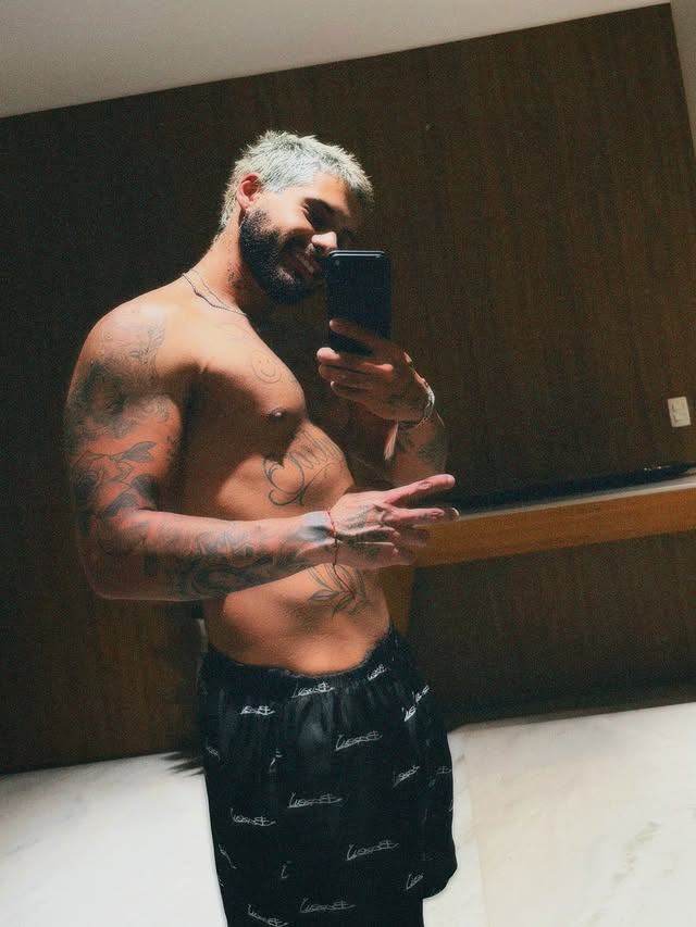 Zé Felipe pensando, reflexão sobre vida, cantor sertanejo