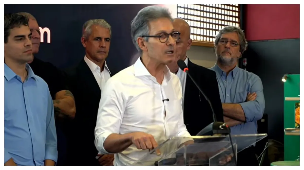 Romeu Zema em evento político, reafirmando candidatura Zema